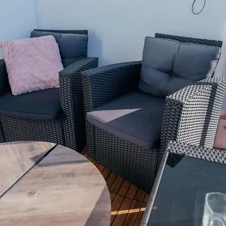 Διαμέρισμα Modern Family In A Beautiful Park Area *